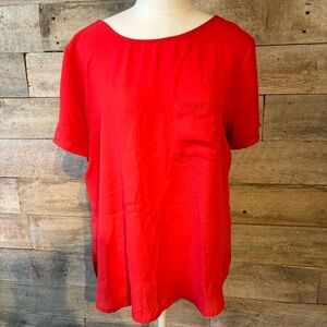 🛍️3/$30 Lily white women’s red  lightweight‎ blouse shirt in size medium
